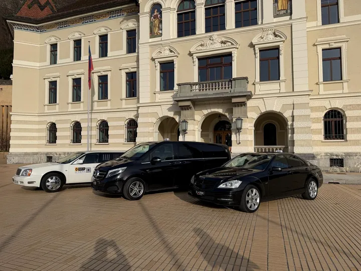 Fahrzeuge der Taxi-Leo-Flotte in Vaduz